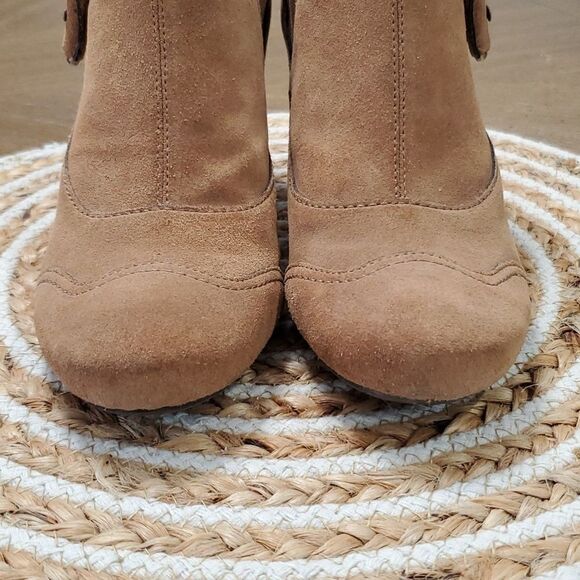 Madison, Women’s Leather, Billy Style Tan Ankle booties, size 8 - Picture 2 of 11